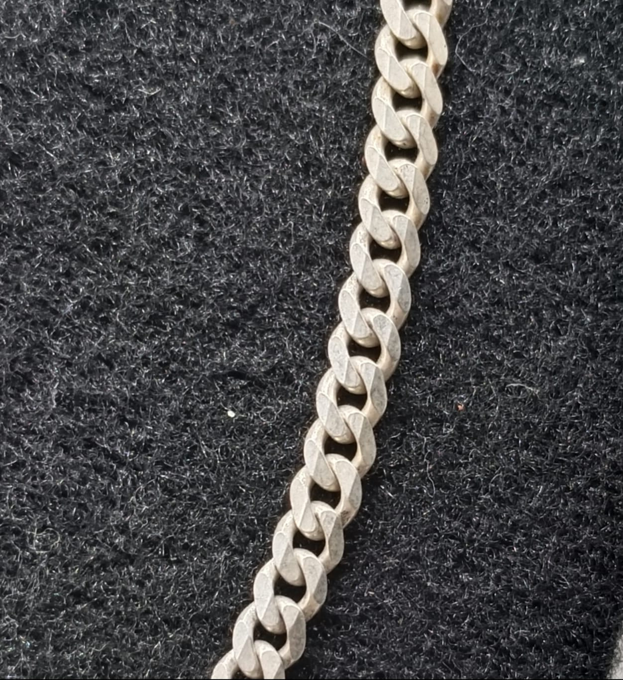 Collar eslabon 1x1 PLATA 925 peso 13.4gr, usado