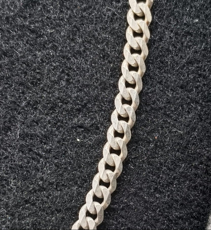 Collar eslabon 1x1 PLATA 925 peso 13.4gr, usado