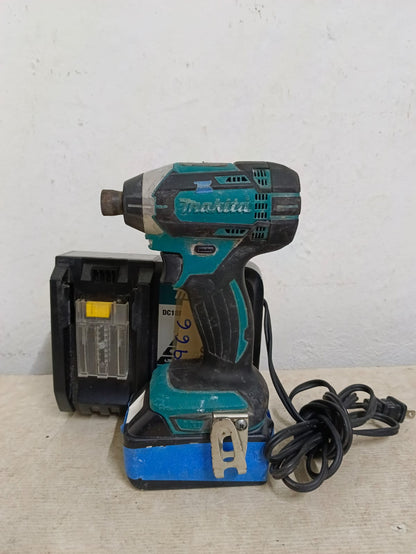 Atornillador Inalambrico MAKITA 1876586, usado