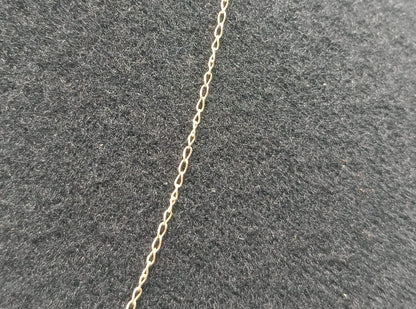 Cadena delgada ORO 10k peso 1.5gr, usado