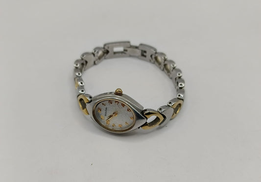 Reloj tipo pulsera BULOVA, usado