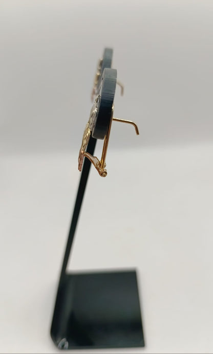 Aretes elefante ORO 10k peso 2.8gr, usado