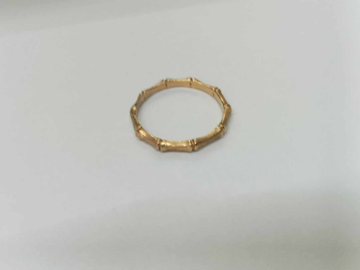anillo de oro 14k -diseño huesitos