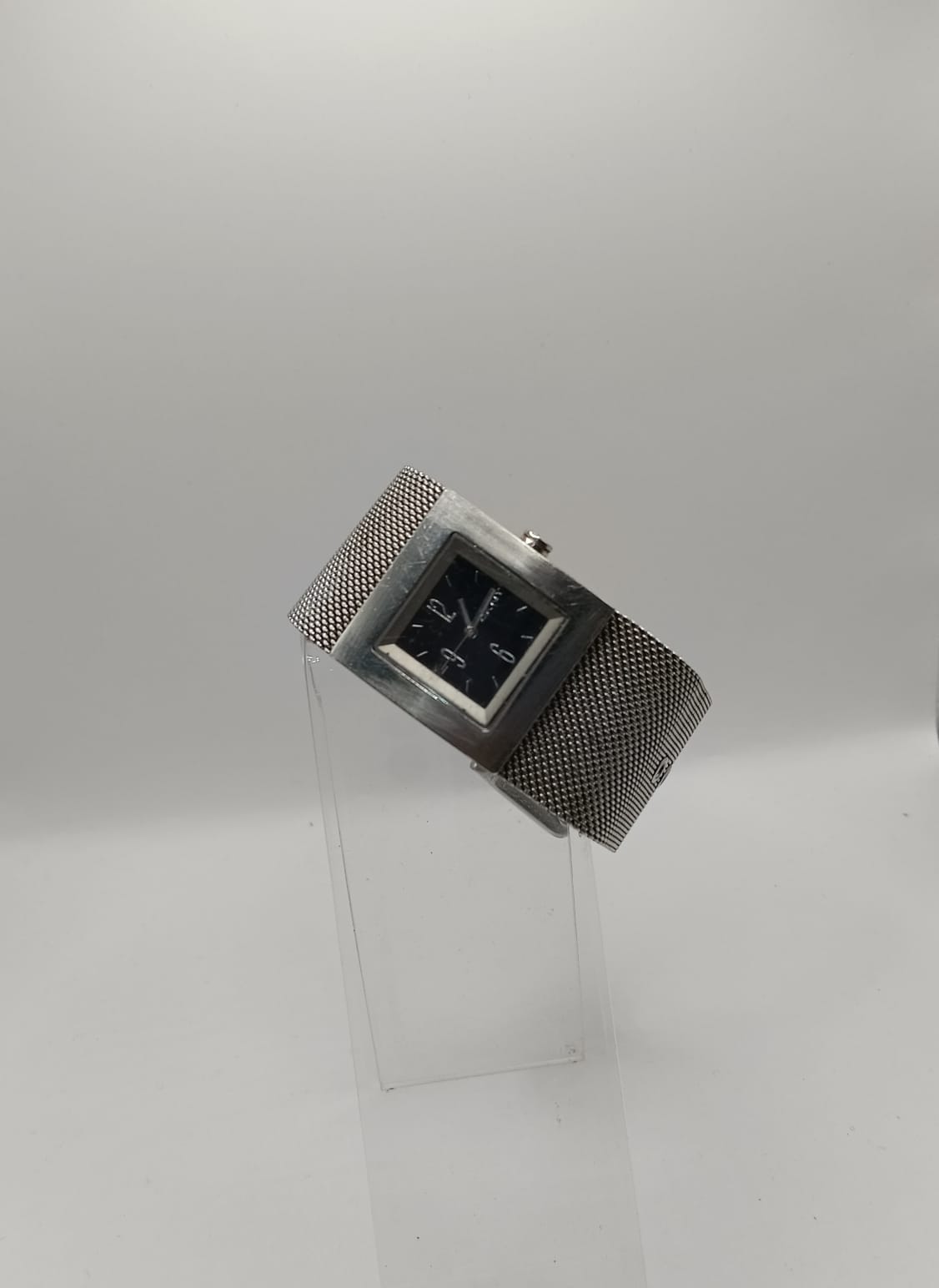 Reloj tipo DKNY ny-3361 tipo pulcera, usado