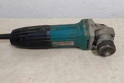 Esmeril MAKITA ga4530, usado