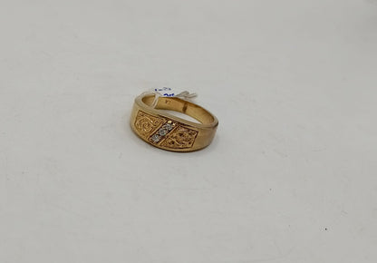 Anillo 3 sinteticos ORO 10k peso 6.3gr, usado