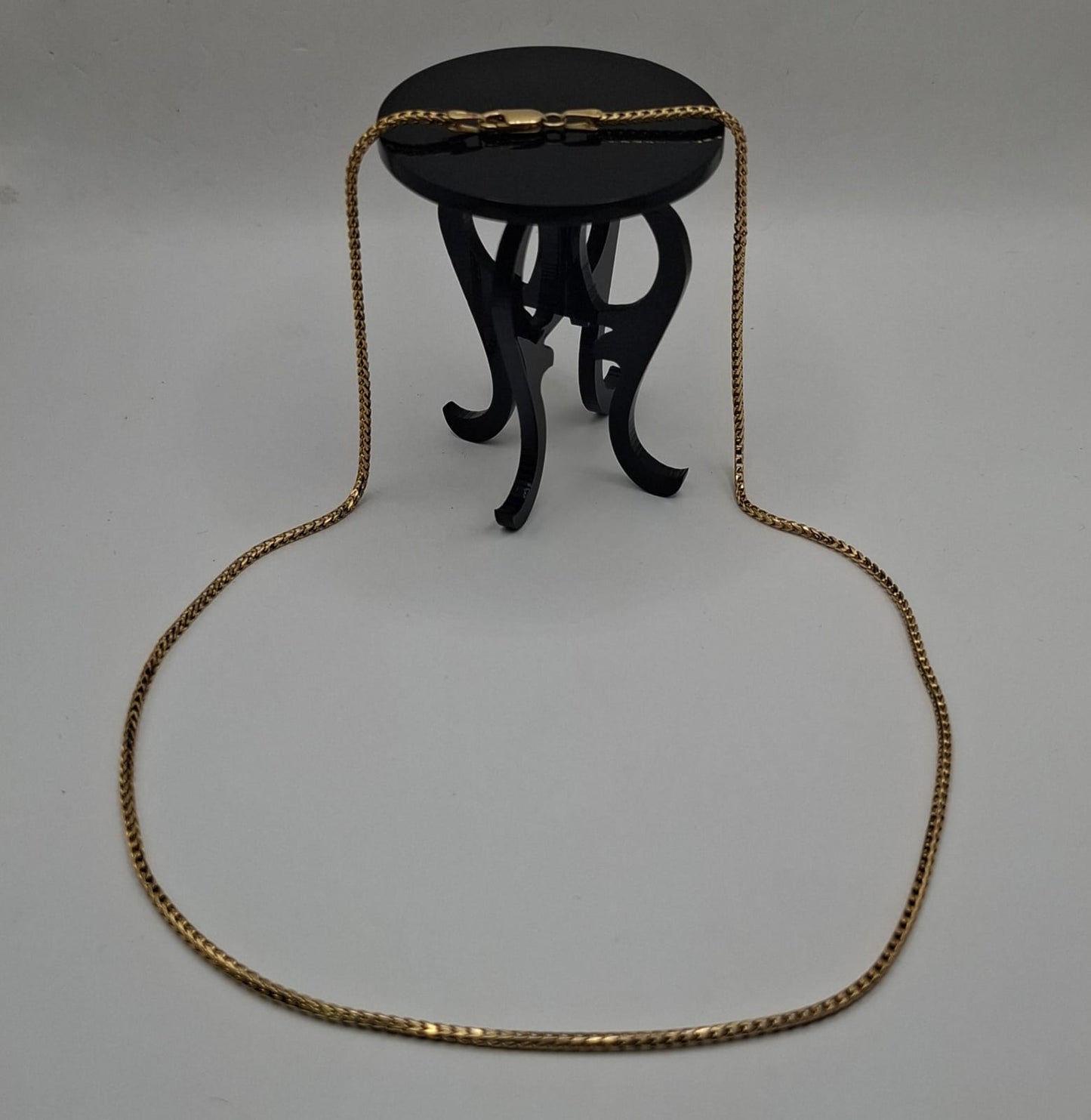 Cadena delgada ORO 10k peso 6.3gr, usado