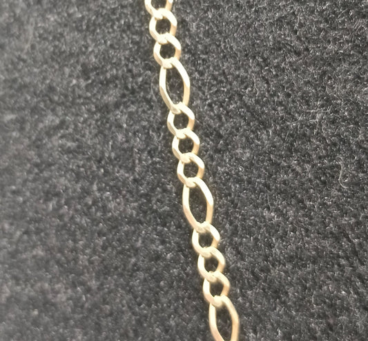 Cadena y medalla religiosa ORO 10k peso 7.3gr, usado