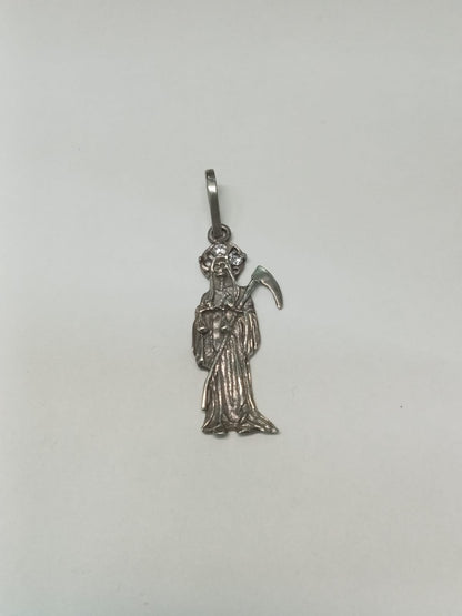 dije de plata -diseño santa muerte