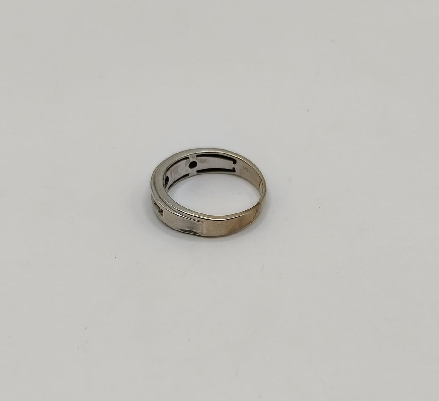 Anillo caballero ORO blanco 10k peso 4.9gr, usado