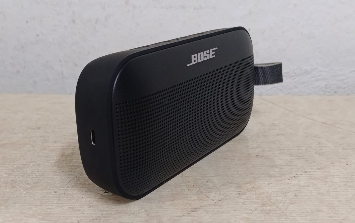 Bocina recargable BOSE soundlink flex, usado