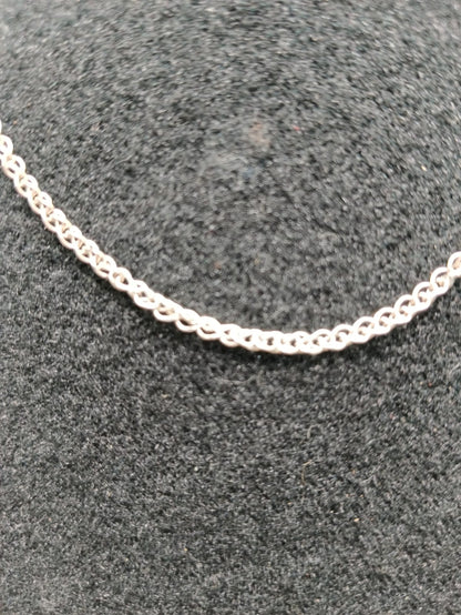 Collar eslabon triple PLATA 925 peso 3.6gr 43cm, usado