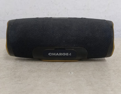 Bocina recargable JBL charge 4, usado