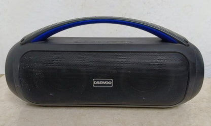 Bocina recargable DAEWOO boombox, usado