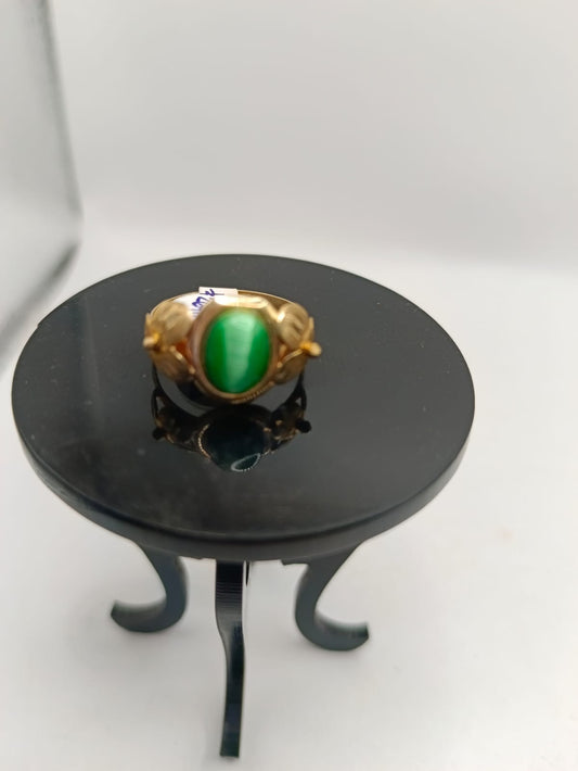 Anillo ojo de gato verde 10k peso 1.6gr, usado