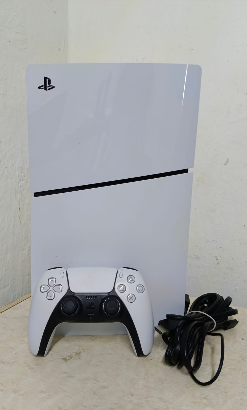 Video juego play station 5 sony cfi-2015, usado