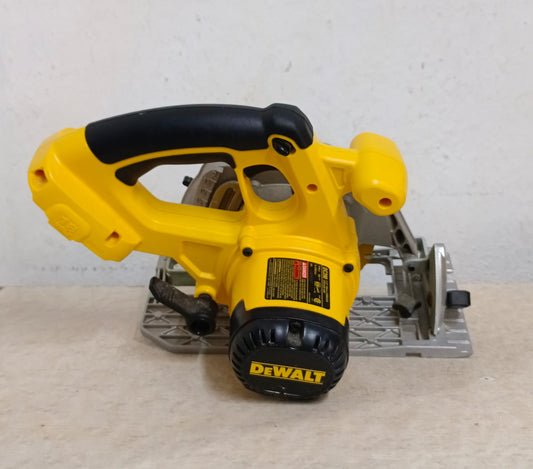 SIERRA CIRCULAR DEWALT INALAMBRICA