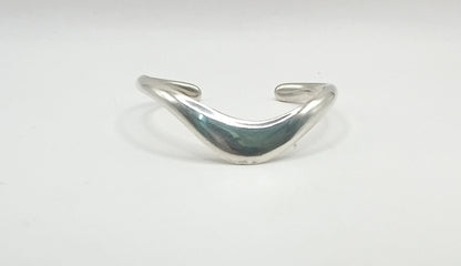 Pulsera en v PLATA 925 peso 22.7gr, usado