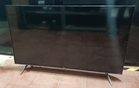 Pantalla smart tv JVC 50 pulgadas, usado