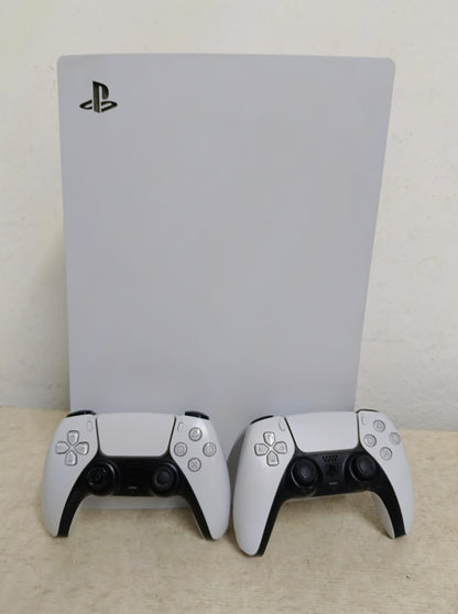 Consola de VIdeojuegos PLAY STATION 5 SONY en mochila, usado