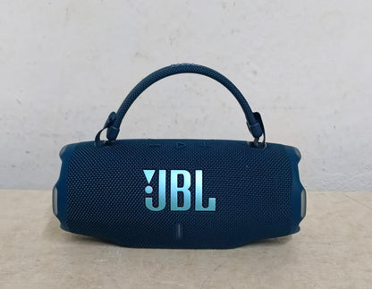 Bocina JBL sharge 6, usado