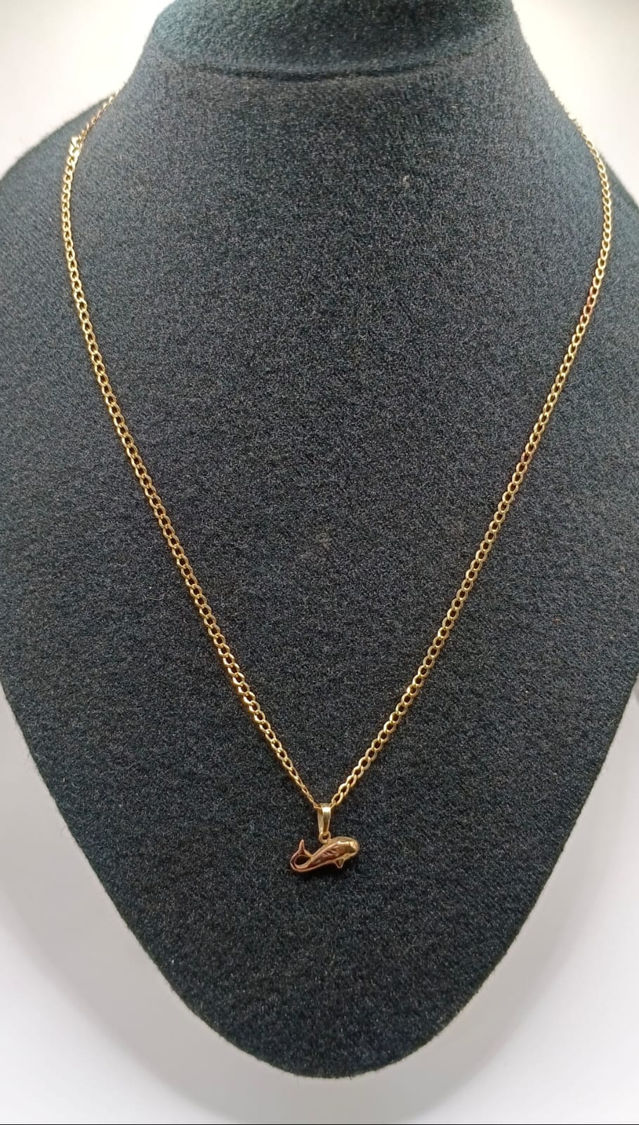Cadena con dije ORO 10k peso 4gr, usado