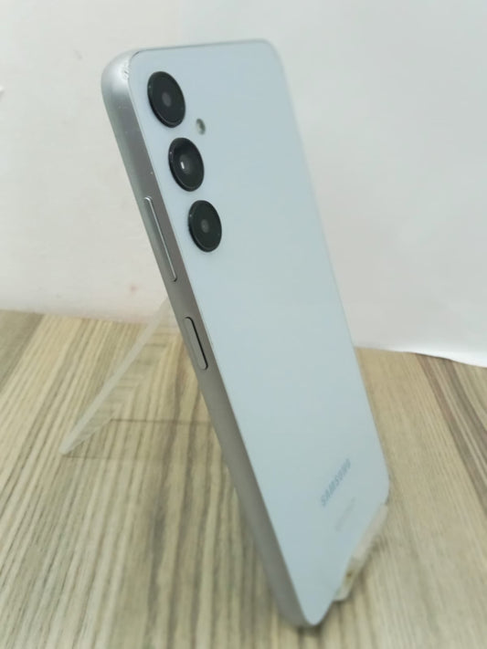 📱 Samsung Galaxy A05s - 64GB / 2GB RAM