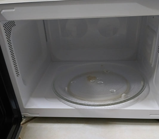 Horno de microondas WINIA kor-1n3hmm, usado
