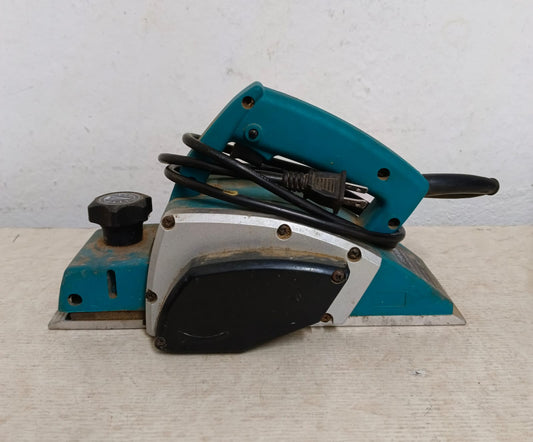 Cepillo ELECTRIC PLANER 1900b, usado