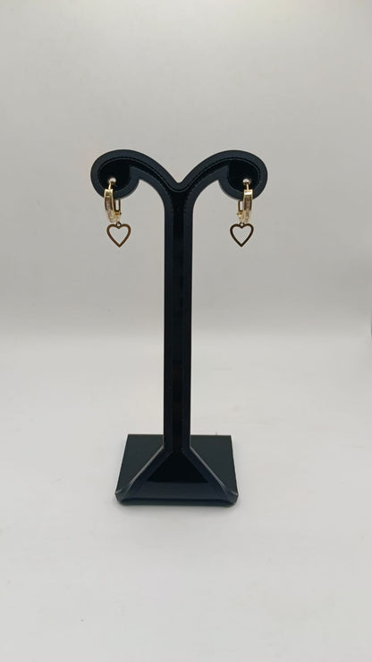 Aretes ORO 10k peso 1.2gr, usado