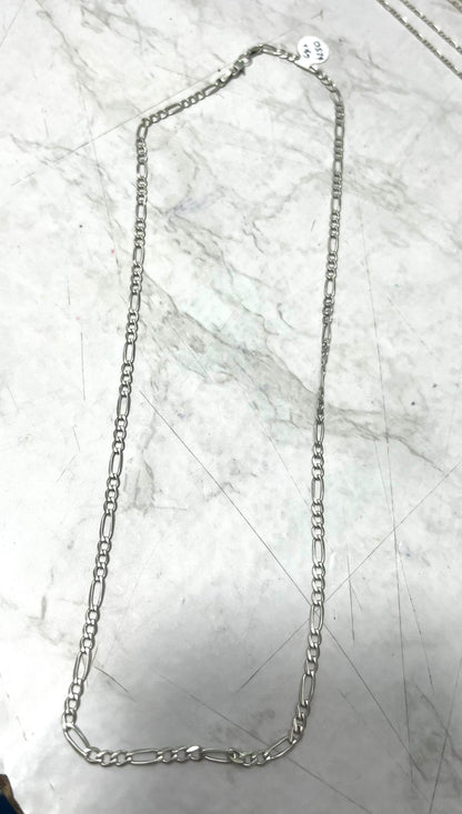 Cadena tejido 3 x 1  mide  26 cm 6 grs baño de plata