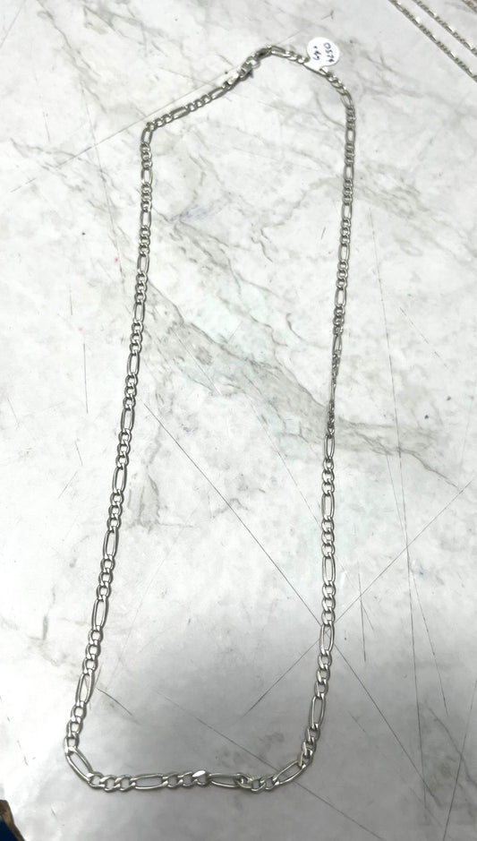 Cadena tejido 3 x 1  mide  26 cm 6 grs baño de plata
