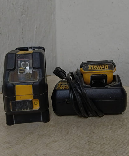 NIVEL LASER DEWALT INALAMBRICO CON CARGADOR
