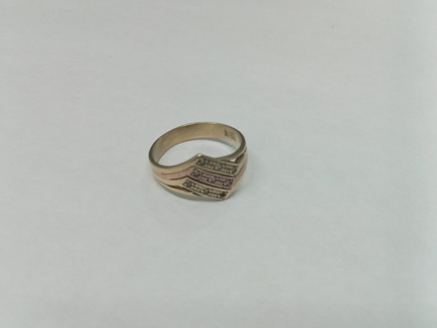 Anillo de Oro 14K — Talla 7 ✨