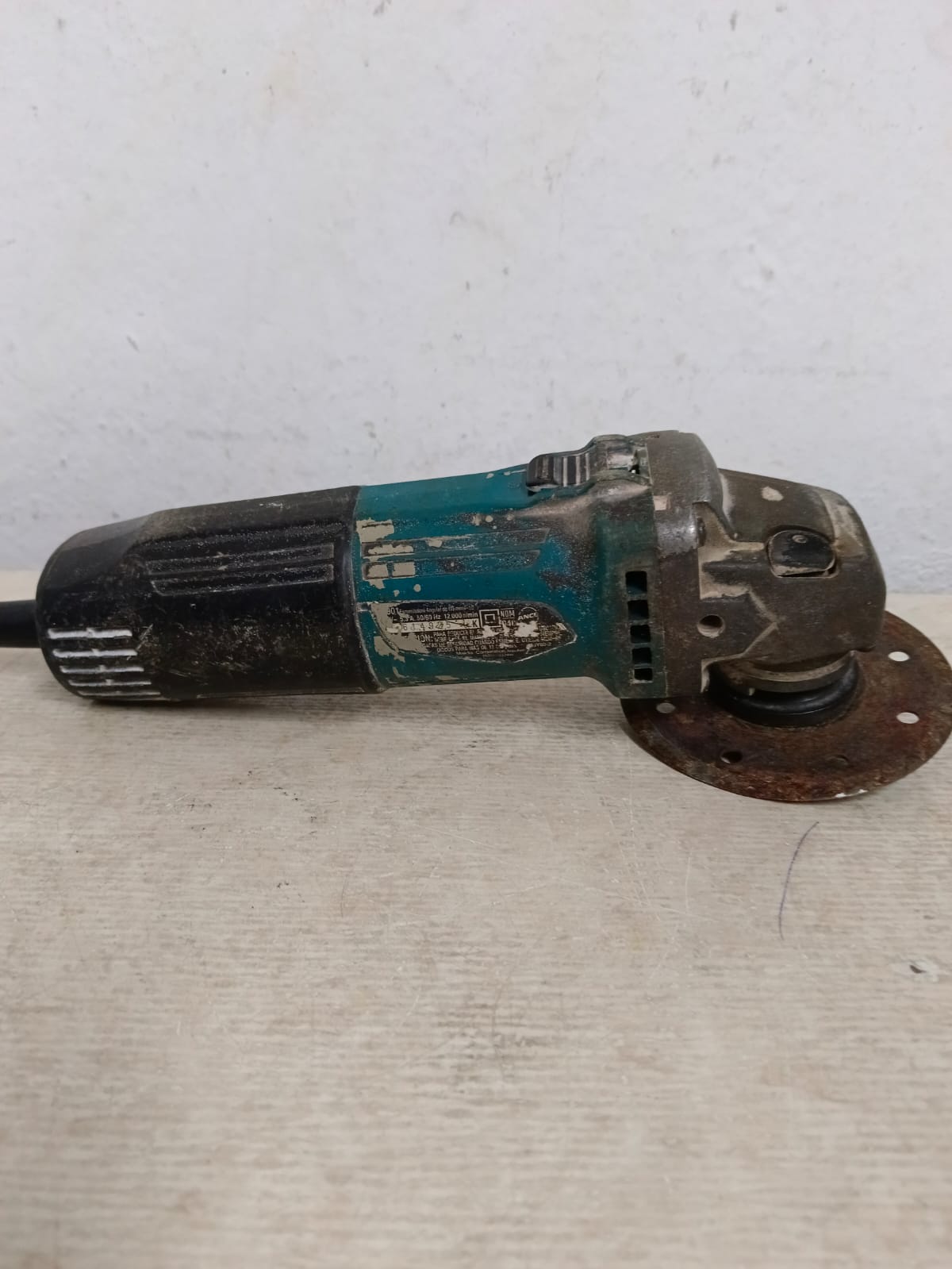 Mini esmeril MAKITA, usado