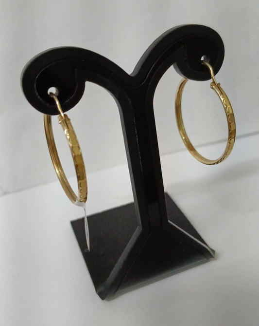 Aretes facetadas de ORO 10k peso 2.7gr, usado