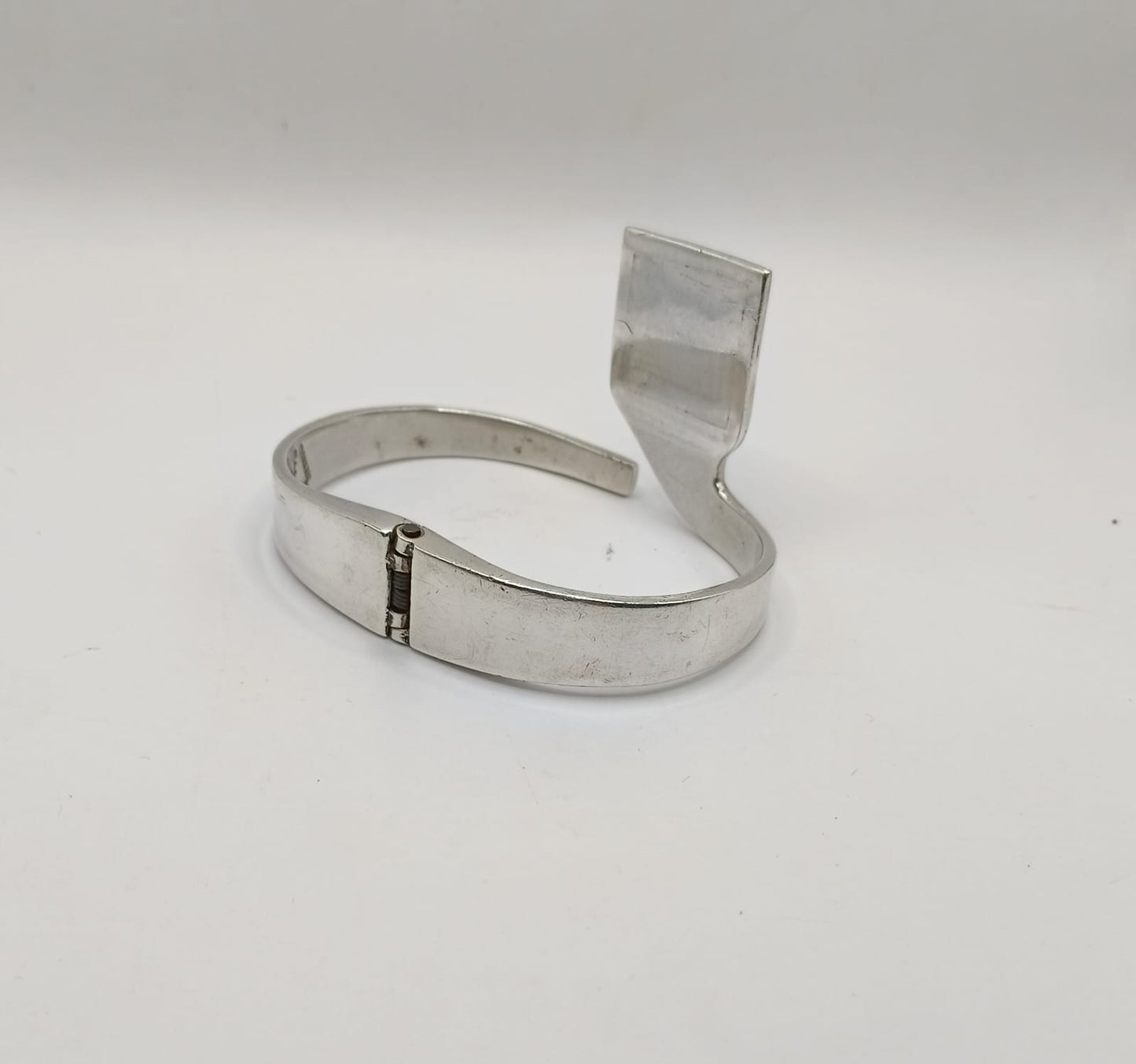 Pulsera con sintetico PLATA925 peso 56.4gr, usado