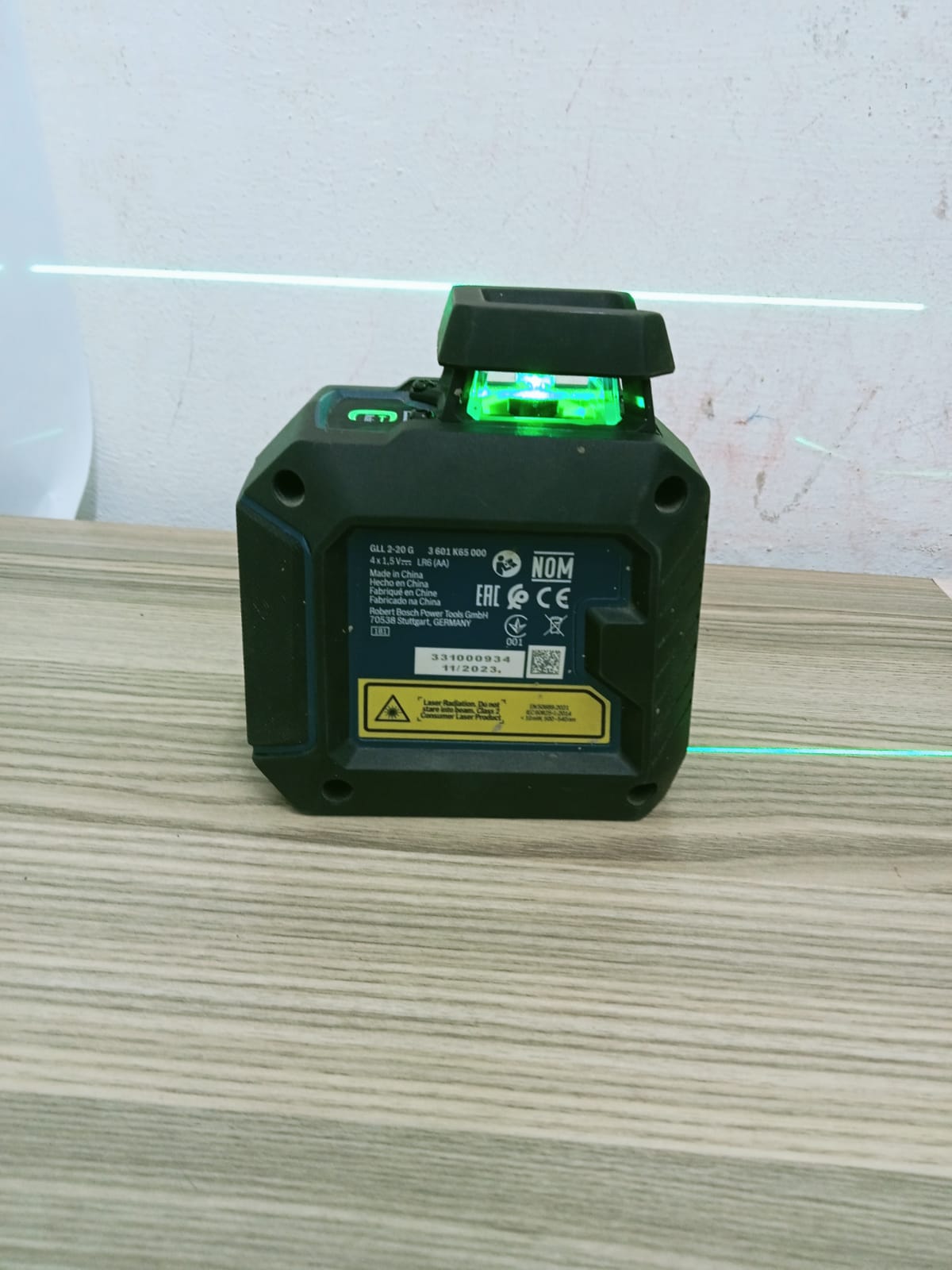 🔧 Bosch GLL 2-20 G – Nivel Láser de Líneas Cruzadas con Rayo Verde 💚 usado