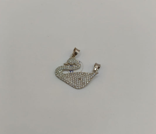 Dije de cisne con sinteticos PLATA 925 peso 3.3gr, usado