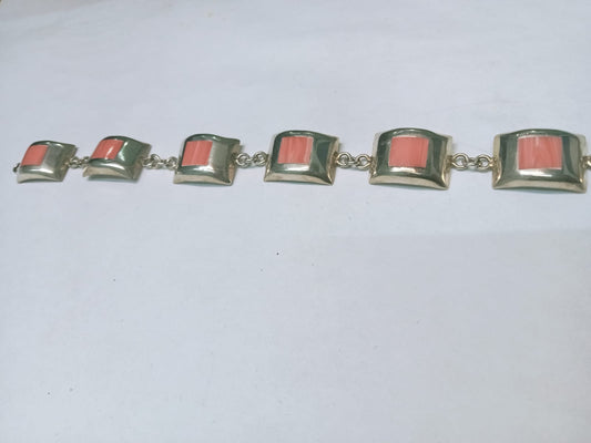 🌸 Pulsera de Plata Diseño de Cuadros con Detalles en Rosa 🌸