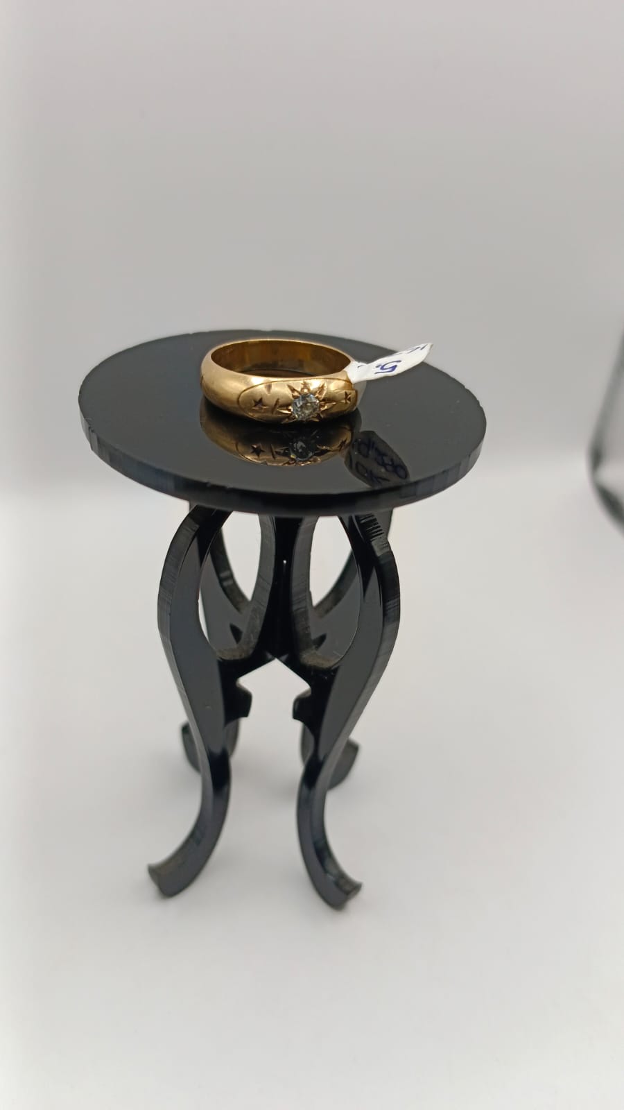 Anillo de ORO con sintético 10k peso 5gr, usado