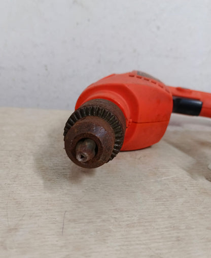 Taladro BLACK & DECKER hd555, usado