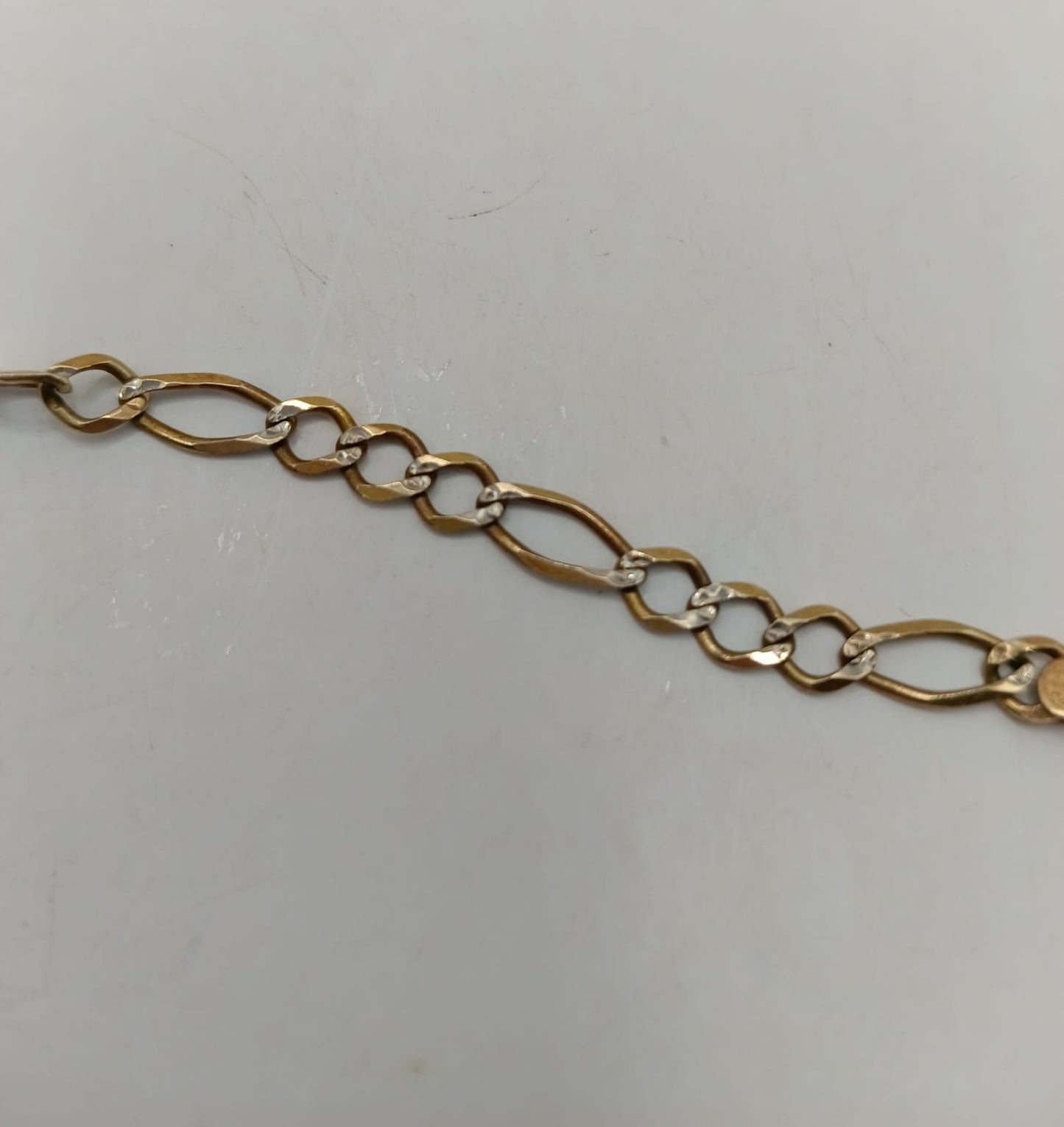 Esclava diamantada ORO 10k peso 5.5gr 19cm, usado