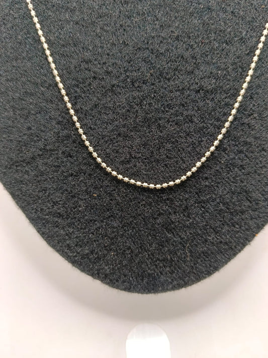 Collar punto seguido PLATA 925 peso 3.4gr 55cm, usado