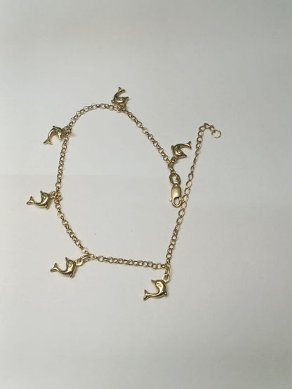 pulsera de oro con charms de delfin -10k