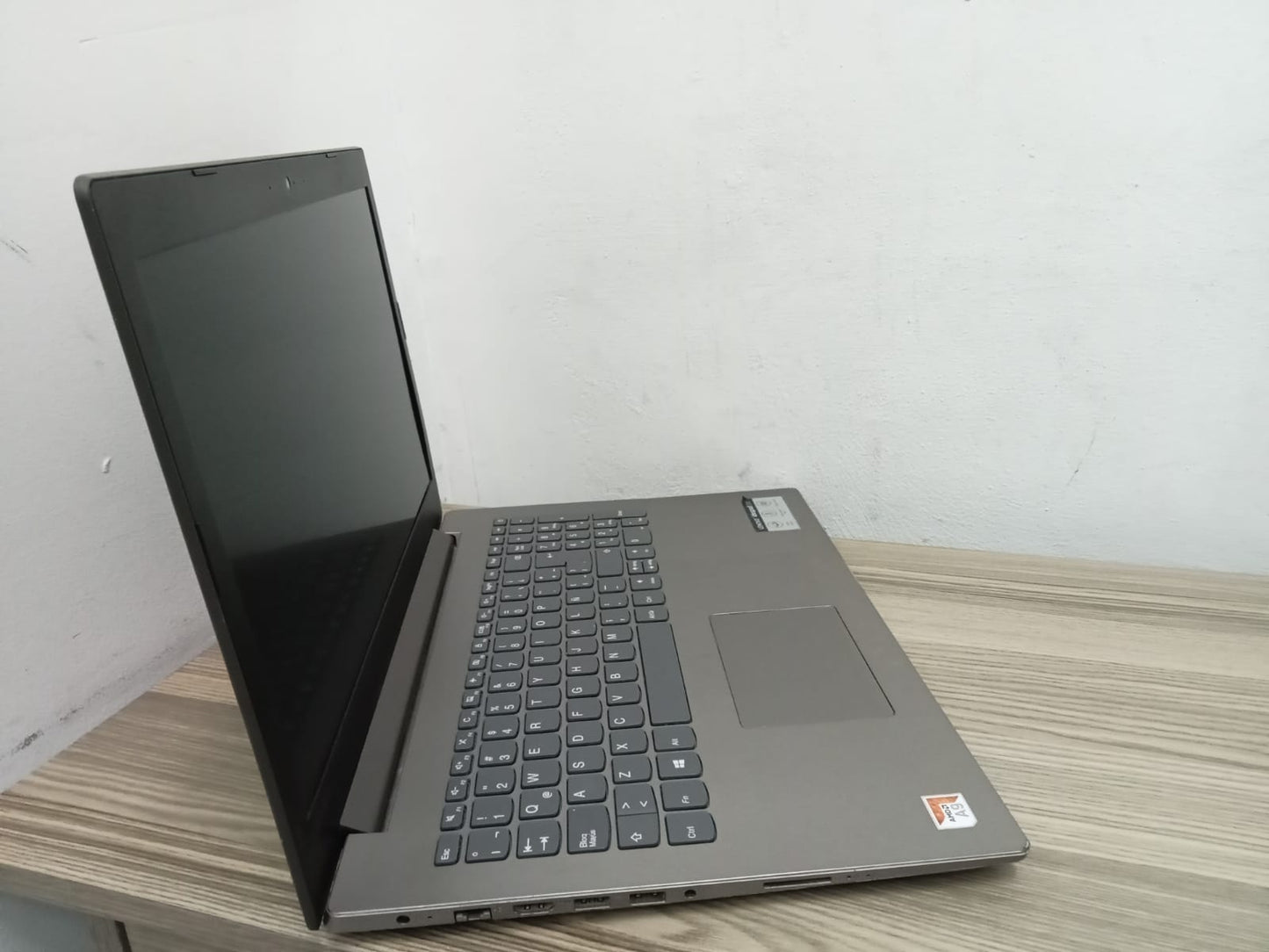 laptop lenovo ideapad 330 118 gb 8 ram amd a9