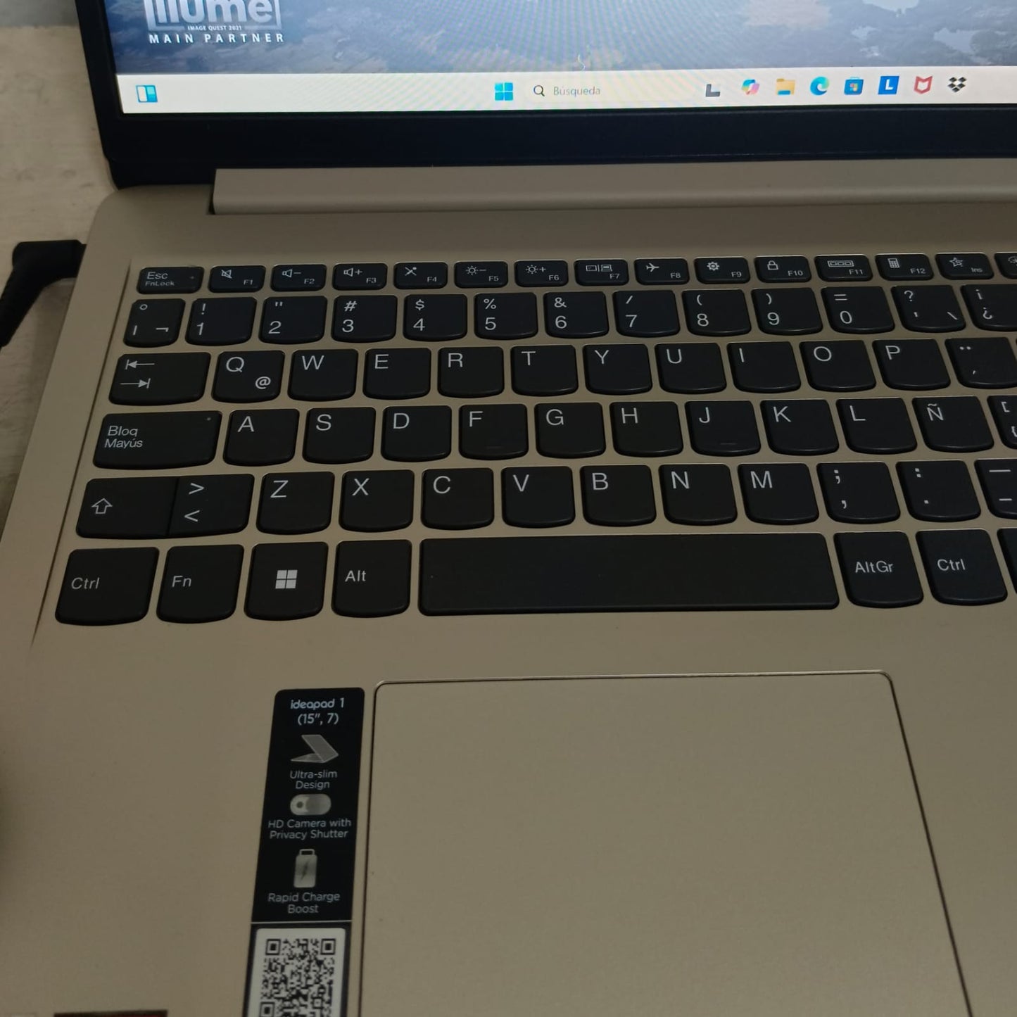 Laptop LENOVO Ideapad 1 480gb ssd 16ram ryzen 7, usado