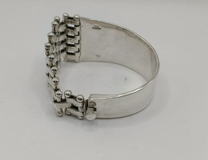 Pulsera con diseño PLATA 925 peso 78.1gr, usado
