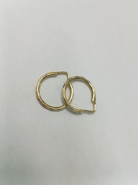 Par de Arracadas Diamantadas en Oro 10K
