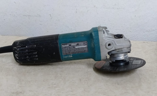 Mini Esmeril Makita m9507 con disco, usado